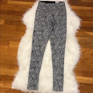 Victoria Secret knockout leggings